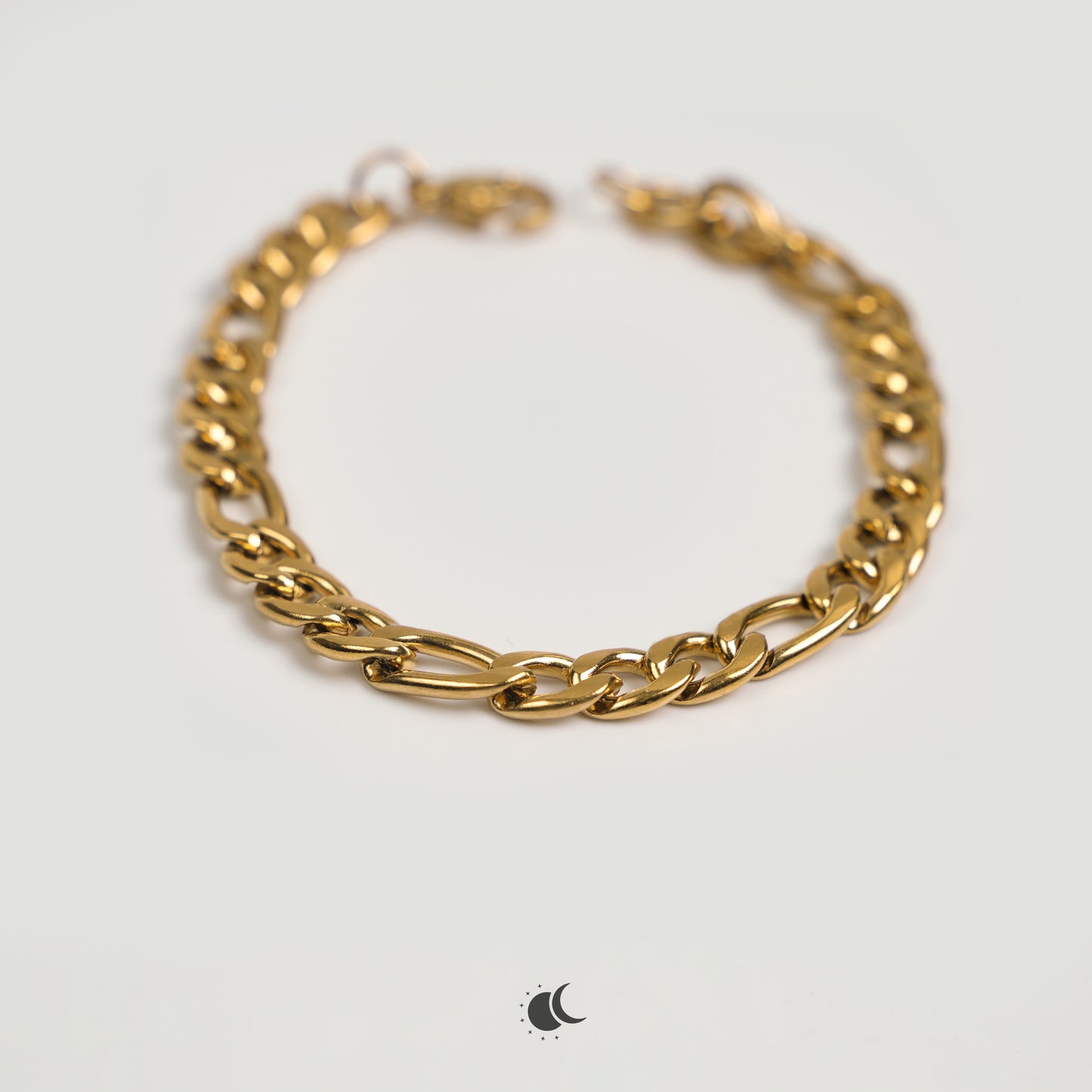 Icarus Bracelet | Figaro Chain | 18K Gold | 7mm