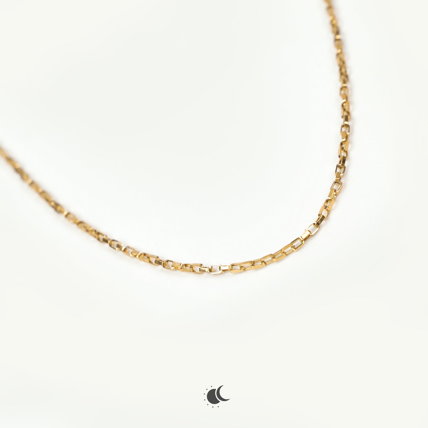 Gaea | Box Chain | 18K Gold | 1mm